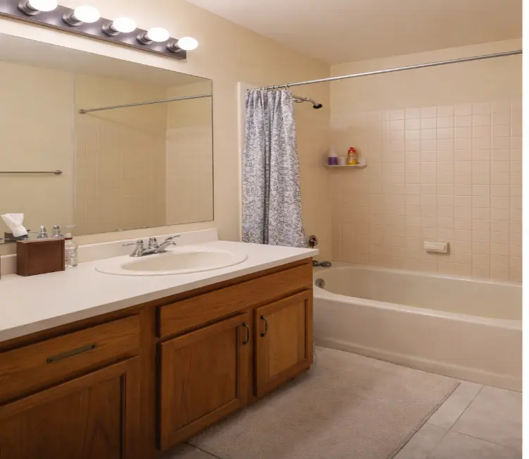 before_bathroom 2
